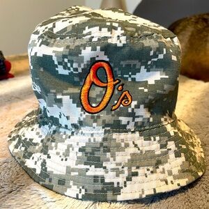 Oriole Miller Lite Camo Bucket Hat O’s Logo Beer Promo Baltimore sports vintage